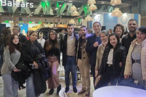 Estudiantes de Turismo en FITUR.